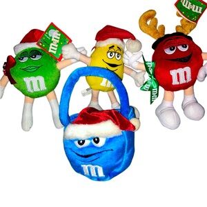 Vintage Galerie M&M’s Christmas collectibles characters sold 4 pcs total